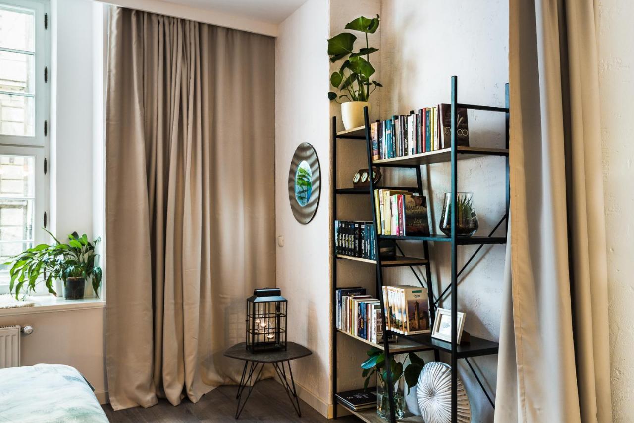 Vistula Boutique @ Old Town